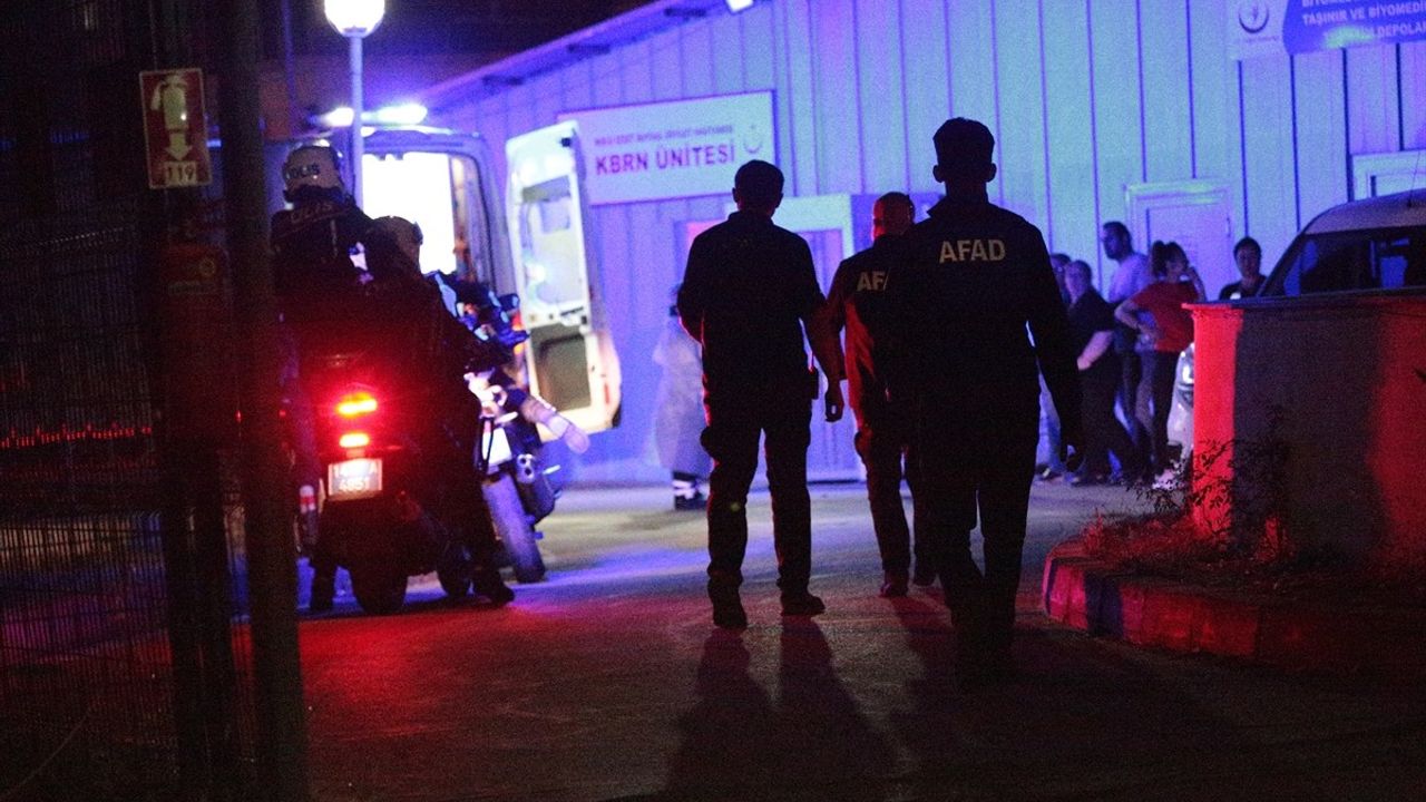 Bolu'da Uyuşturucu Madde İncelemesi: 9 Polis Etkilendi, 2 Şüpheli Tutuklandı