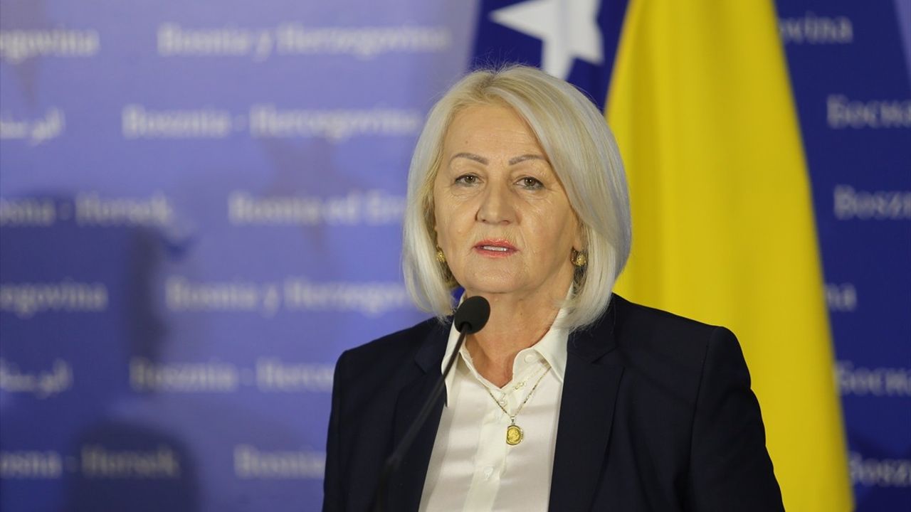 Bosna Hersek'in Avrupa Yoluna Dönmesi Gerekiyor