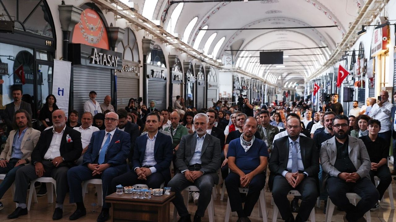 Cennet Kuşları Filmi Gazze'deki Soykırıma Dikkat Çekiyor