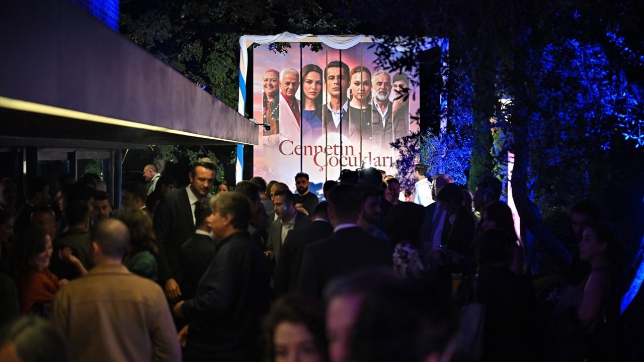 Cennetin Çocukları'nın Gala Gösterimi Gerçekleşti