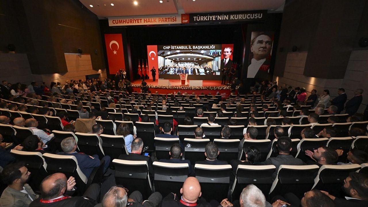 CHP Genel Başkanı Özgür Özel'den Sert Açıklamalar