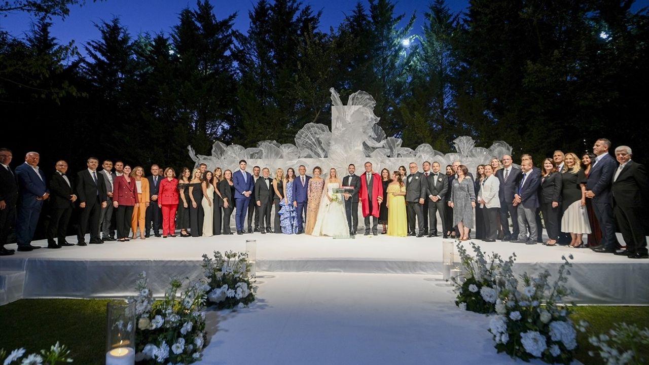 CHP Genel Başkanı Özgür Özel Düğün Törenine Katıldı