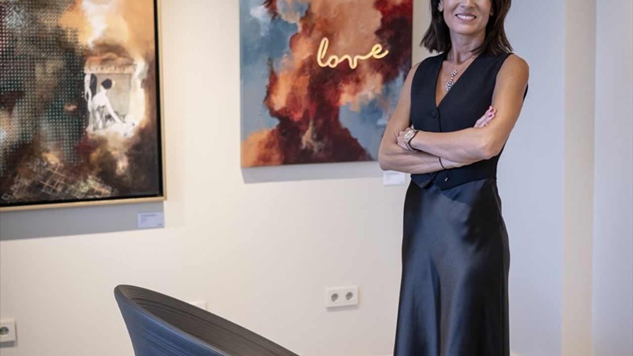 Deniz Say'ın Atık Malzemelerle Sanat Yolculuğu: 'Bir Zamanlar Başka Şey' Sergisi Açıldı