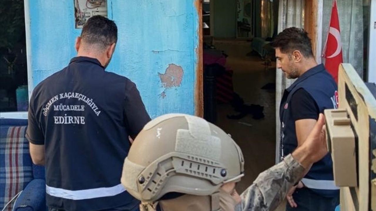 Edirne'de Göçmen Kaçakçılığı Operasyonu