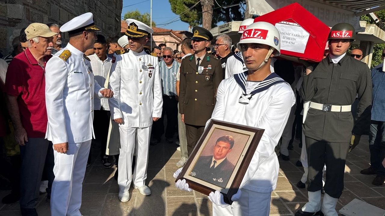 Emekli Deniz Yarbay İz Metin Son Yolculuğuna Uğurlandı
