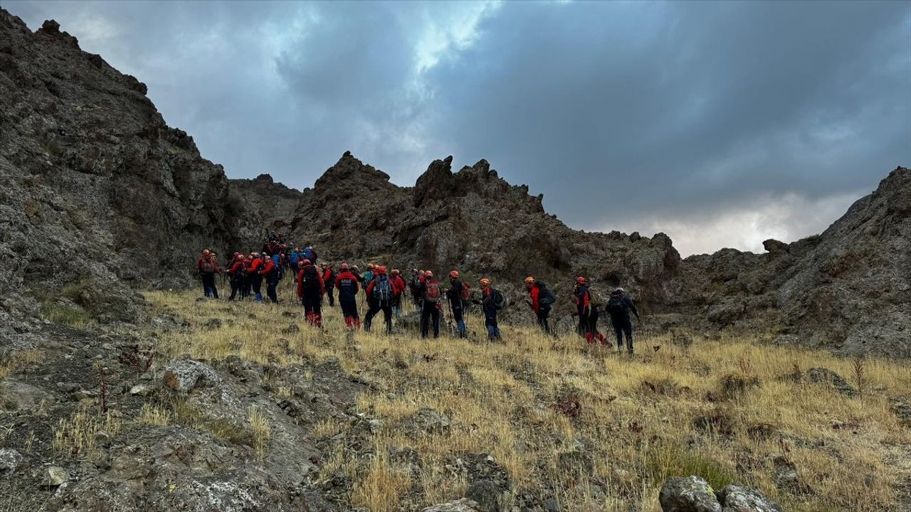 Erek ve Süphan Dağlarında Arama Kurtarma Eğitimi