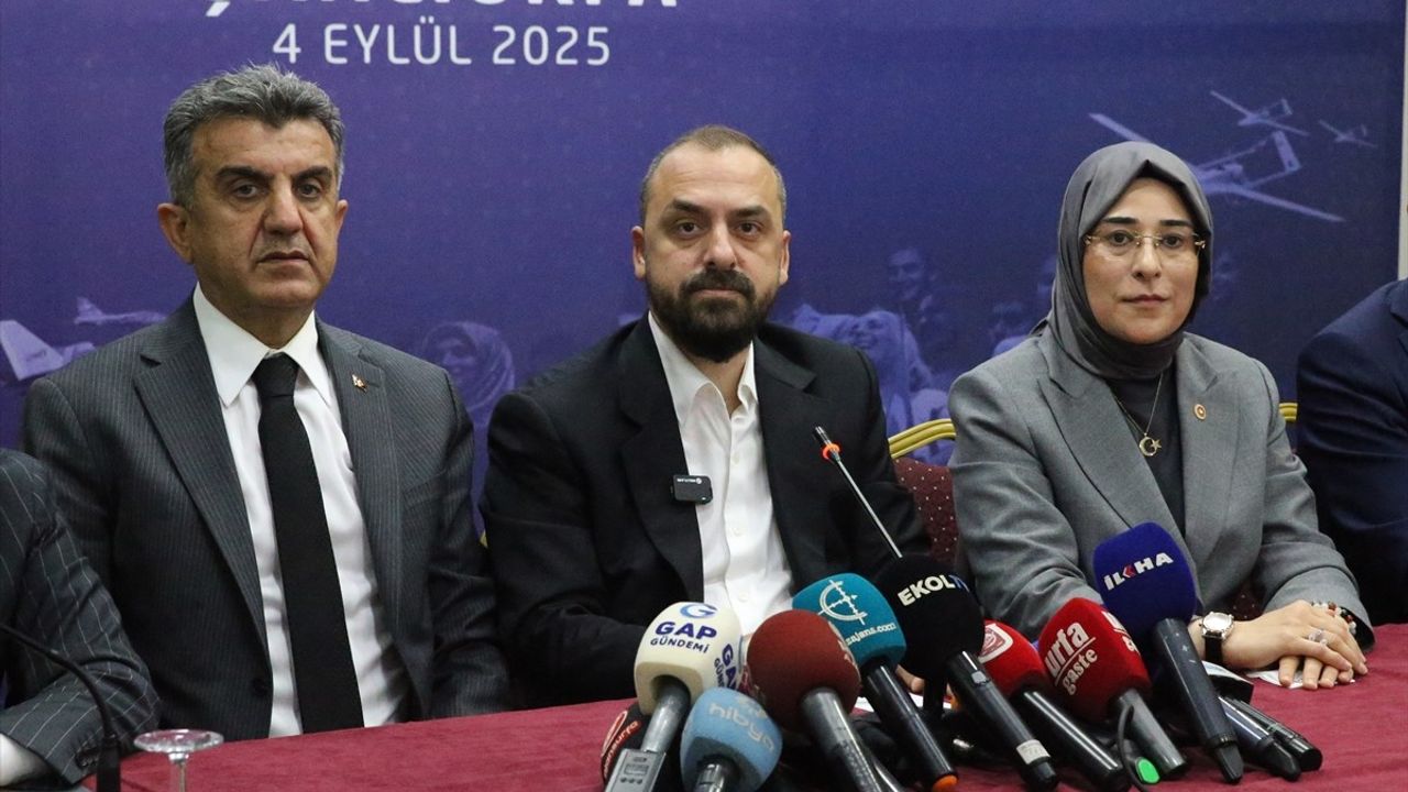 Faruk Acar, Şanlıurfa'da Türkiye Yüzyılı Buluşmaları'na Katıldı