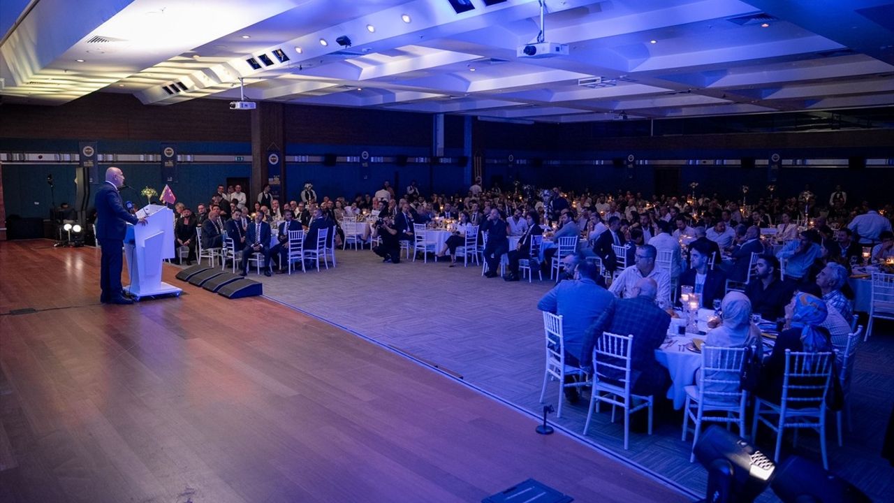 Fenerbahçe Başkan Adayı Kutlualp: "Futbol İyi Oyuncularla Oynanır"