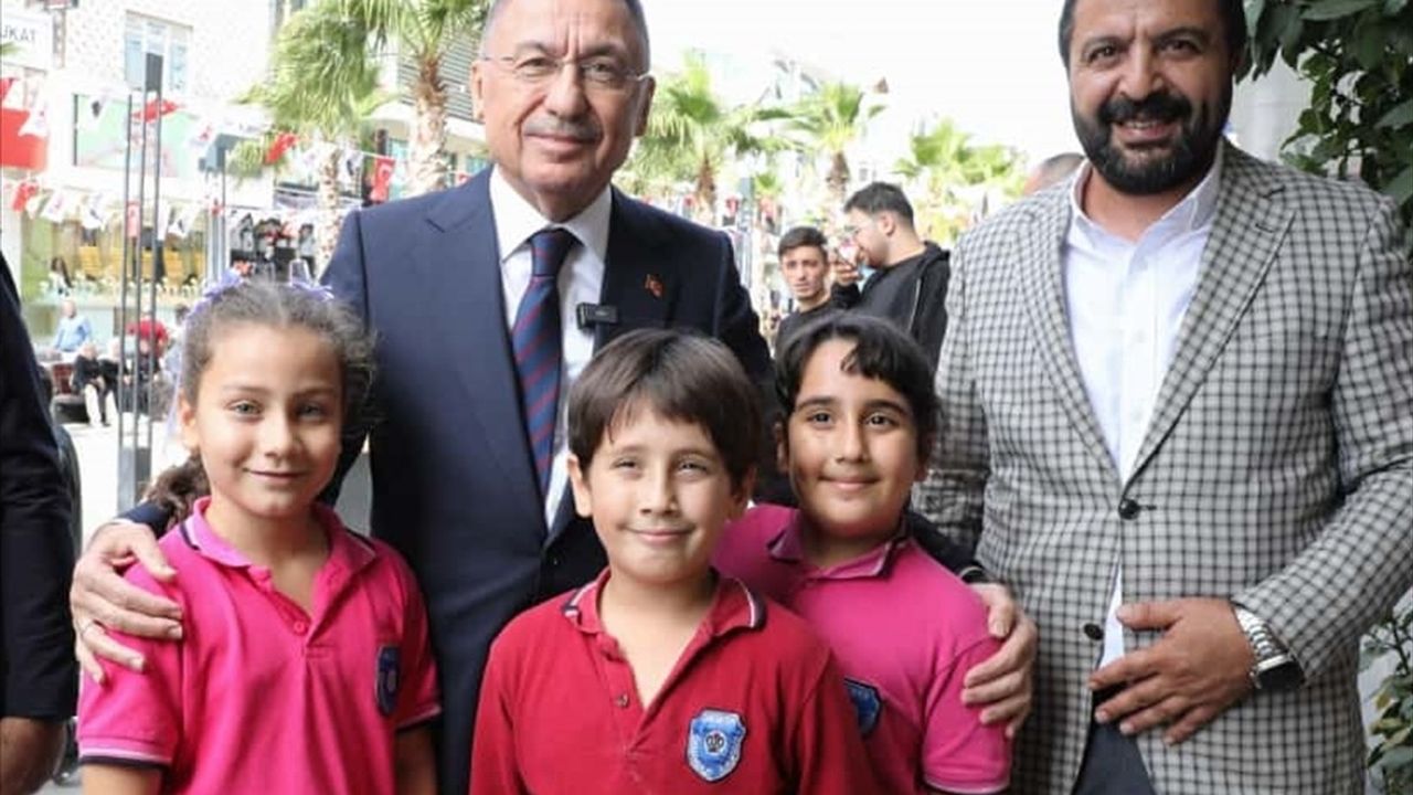 Fuat Oktay Sancaktepe'de Vatandaşlarla Bir Araya Geldi