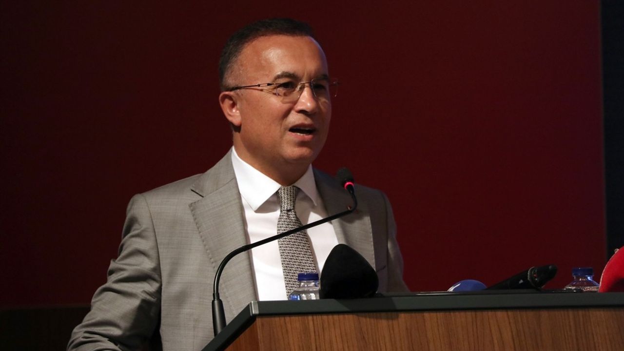 Gaziantep'te 11. Makine Halısı Tasarım Yarışması Gerçekleştirildi