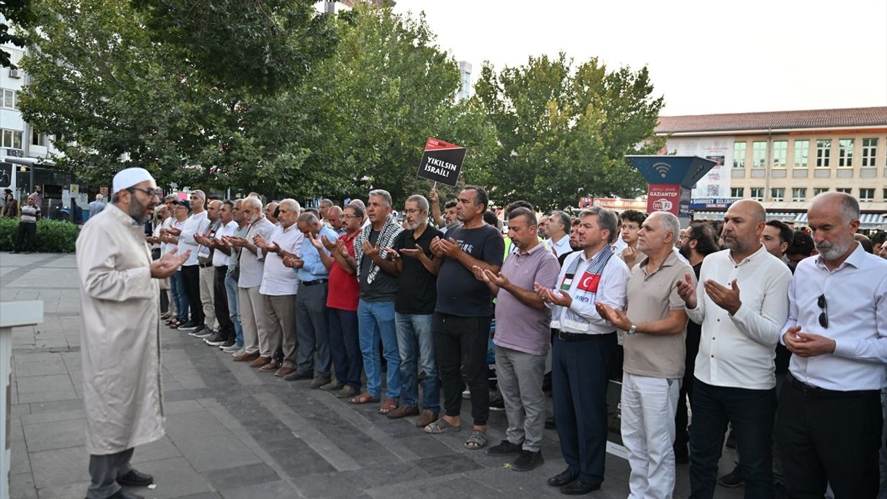 Gaziantep'te İsrail Saldırılarına Protesto Gösterileri