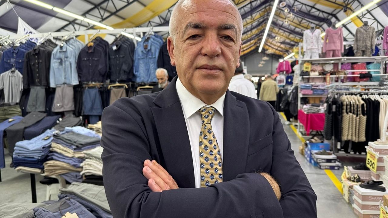 Giyimkent Esnafı Gazze İçin Dayanışma Kampanyası Başlattı