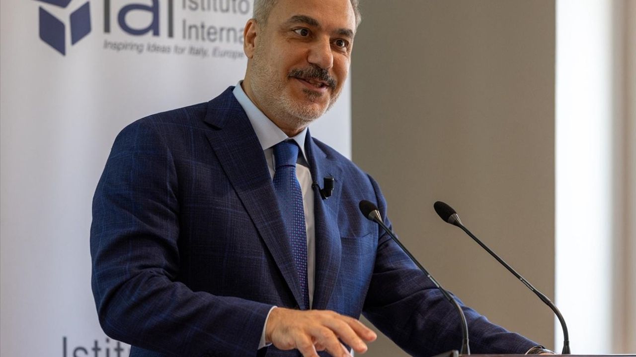 Hakan Fidan İtalya'da Gazze ve Türkiye-İtalya İlişkilerini Değerlendirdi