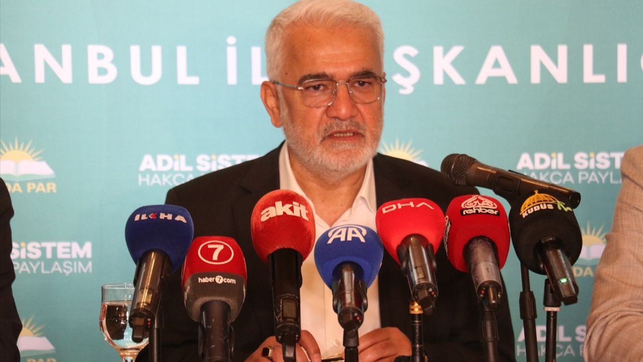 HÜDA PAR Genel Başkanı Yapıcıoğlu'ndan Anayasa ve Gazze Açıklamaları