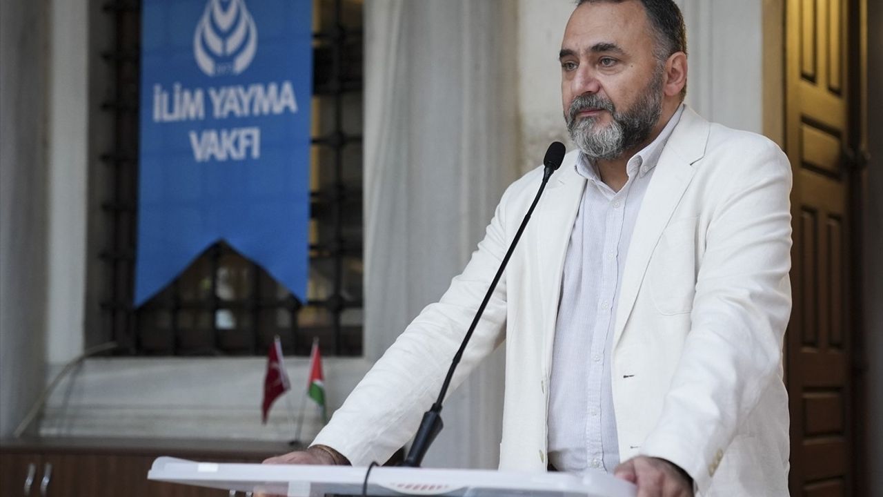 İstanbul'da Gazzeli Öğrenciler Bir Araya Geldi