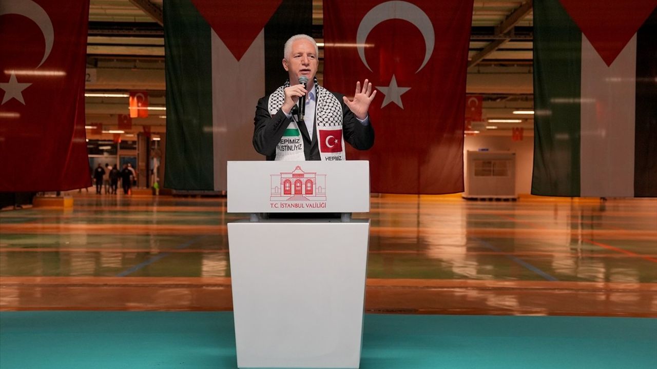 İstanbul'un Balıkçıları Gazze İçin Bir Araya Geldi