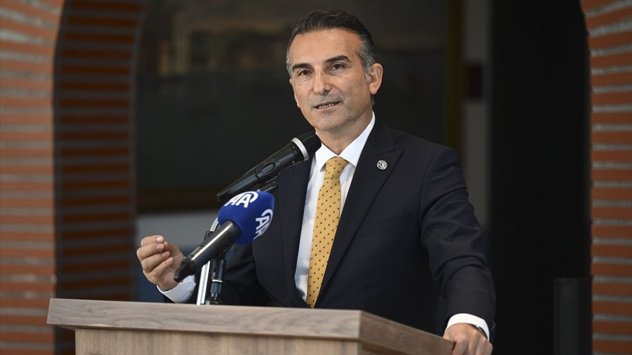İstanbul'un Fethi ve Fatih Sultan Mehmet Temalı Sergi Açıldı