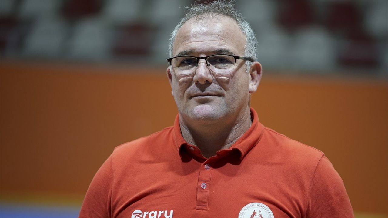 İstanbul'un Filenin Sultanları Türkiye Şampiyonu Oldu