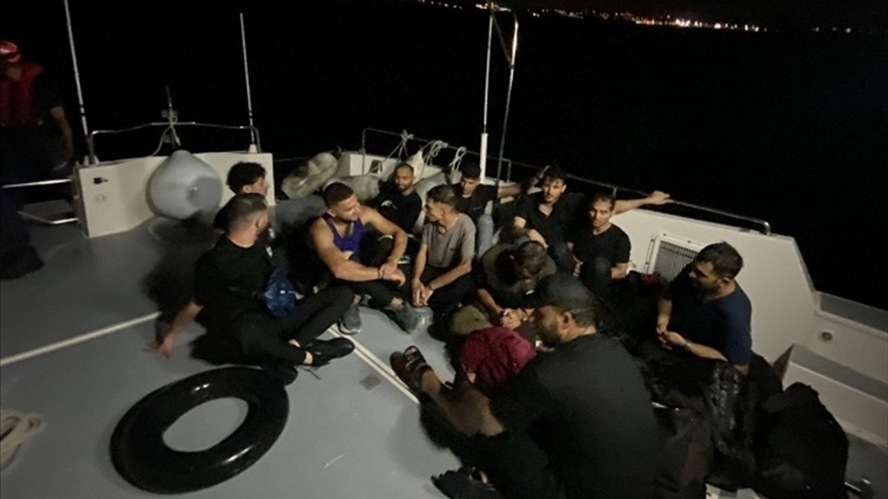 İzmir'de Düzensiz Göçmen Operasyonu Gerçekleştirildi