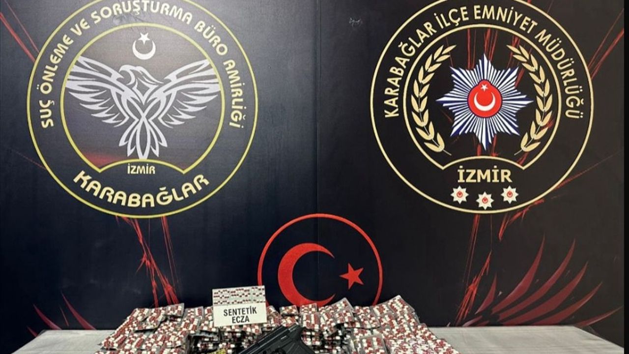 İzmir'de Kardeşler Uyuşturucu ile Yakalandı