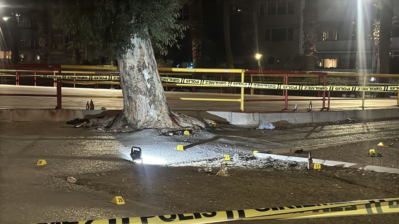İzmir'de Silahlı Kavga: 1 Ölü, 6 Yaralı