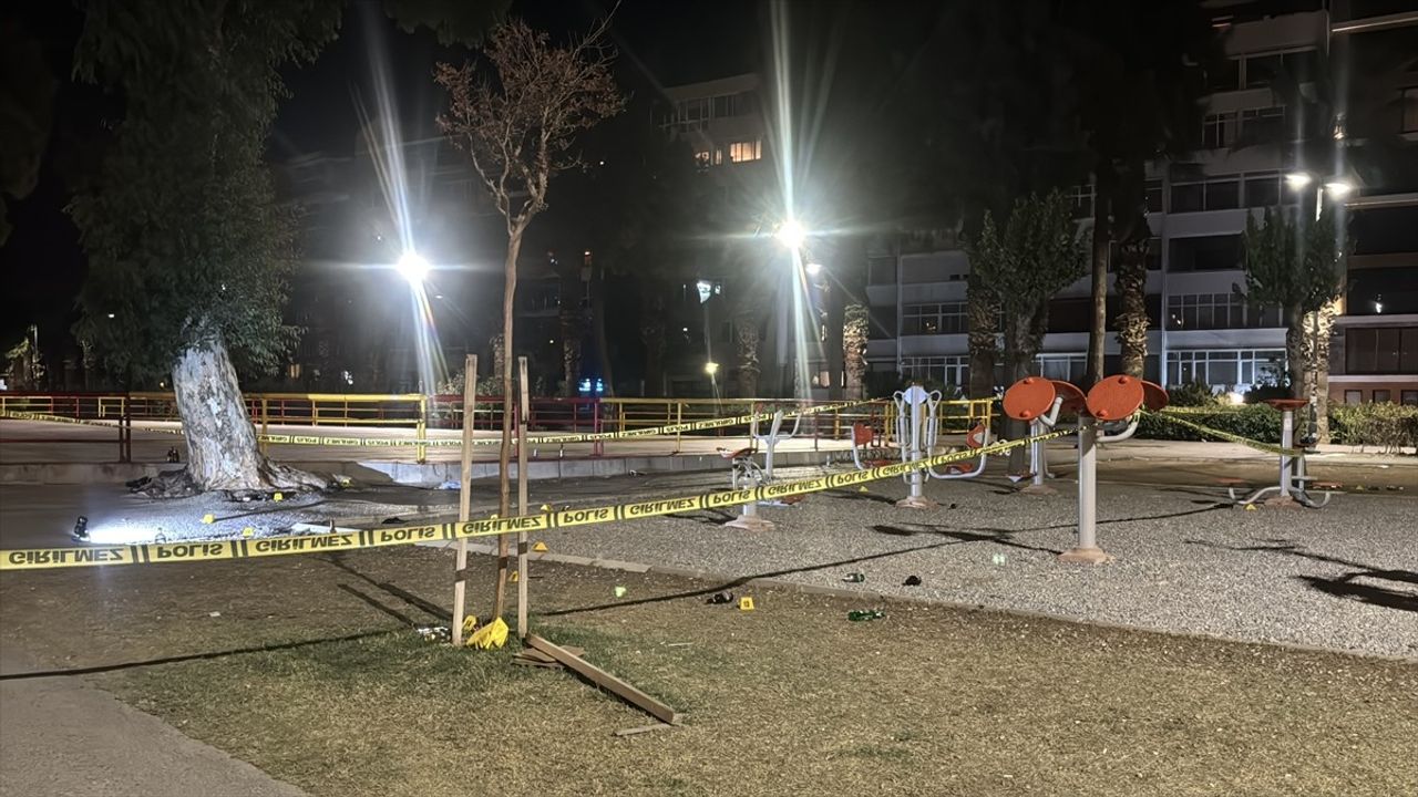 İzmir'de Silahlı Kavga: 1 Ölü, 6 Yaralı