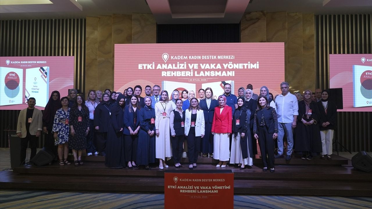 KADEM İstanbul'da Etki Analizi ve Vaka Yönetimi Rehberi'ni Tanıttı