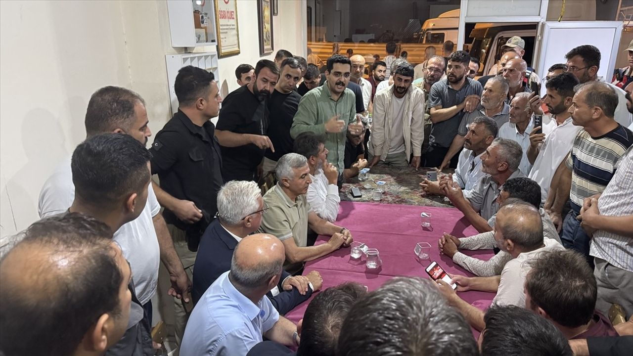 Kahramanmaraş'ta Tır Kazası: Genç Hayatını Kaybetti