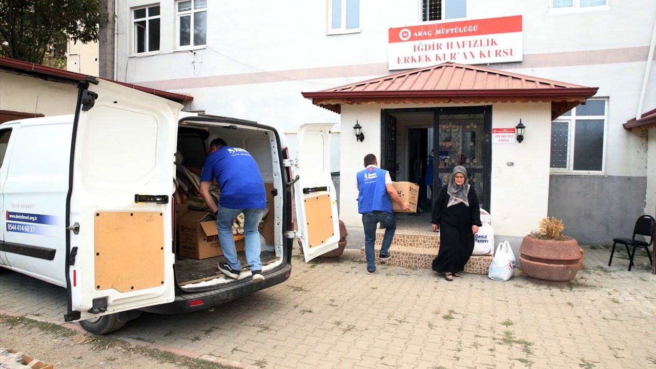 Kastamonu'da Orman Yangınlarına Müdahale Devam Ediyor