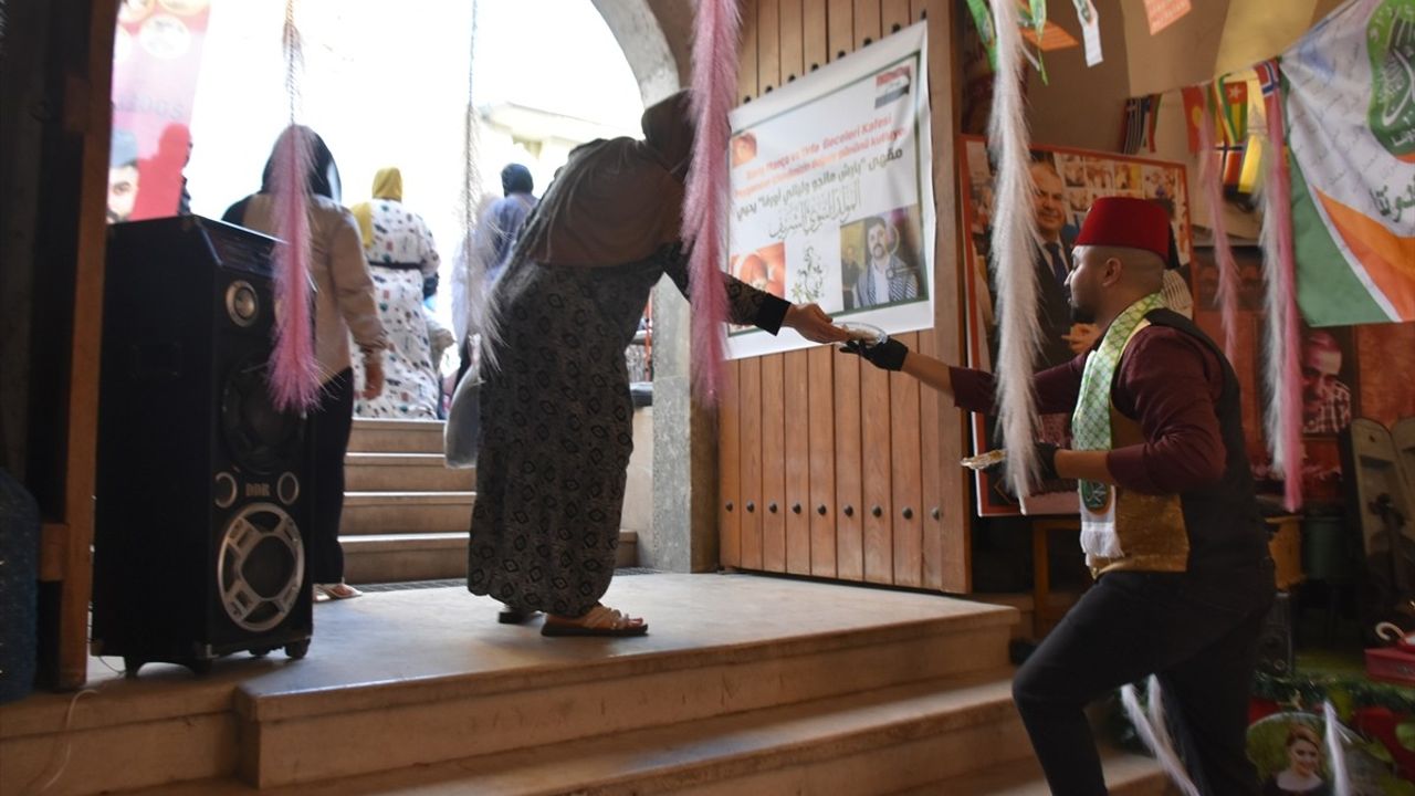 Kerkük'te Mevlid Kandili Coşkusu