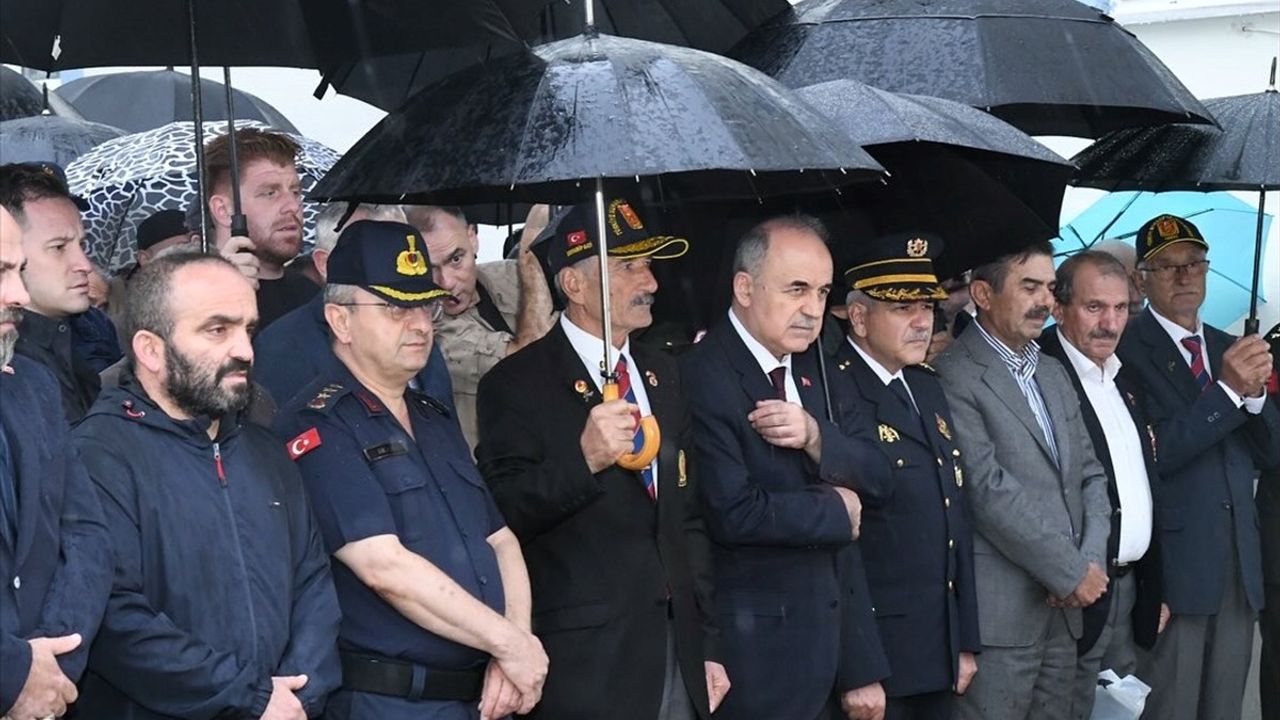 Kıbrıs Gazisi Ünal Aktürk Ordu'da Son Yolculuğuna Uğurlandı