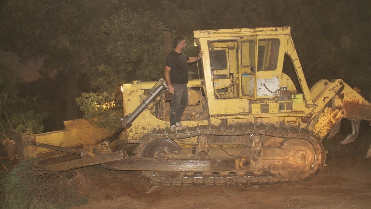 Konya'da Sazlık Yangını Ormana Sıçradı