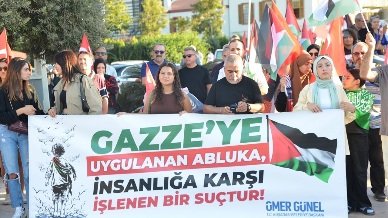 Kuşadası'ndan Küresel Sumud Filosu'na Destek Büyüyor