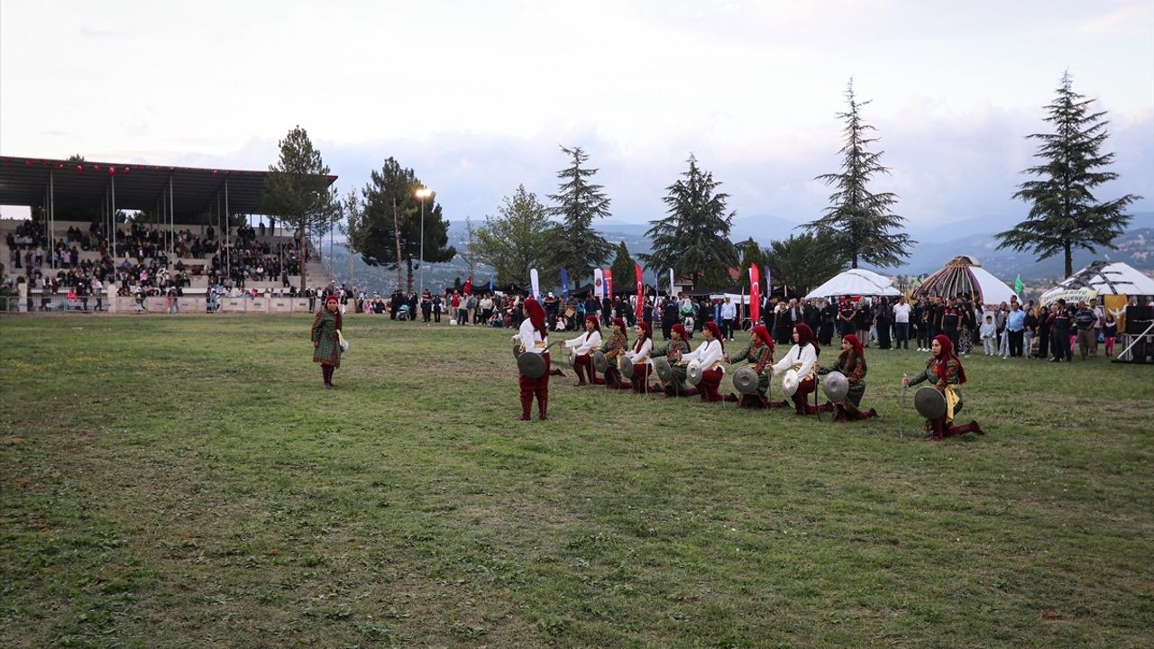 Kütahya'da 744. Hayme Ana'yı Anma ve Göç Şenlikleri Coşkuyla Kutlandı