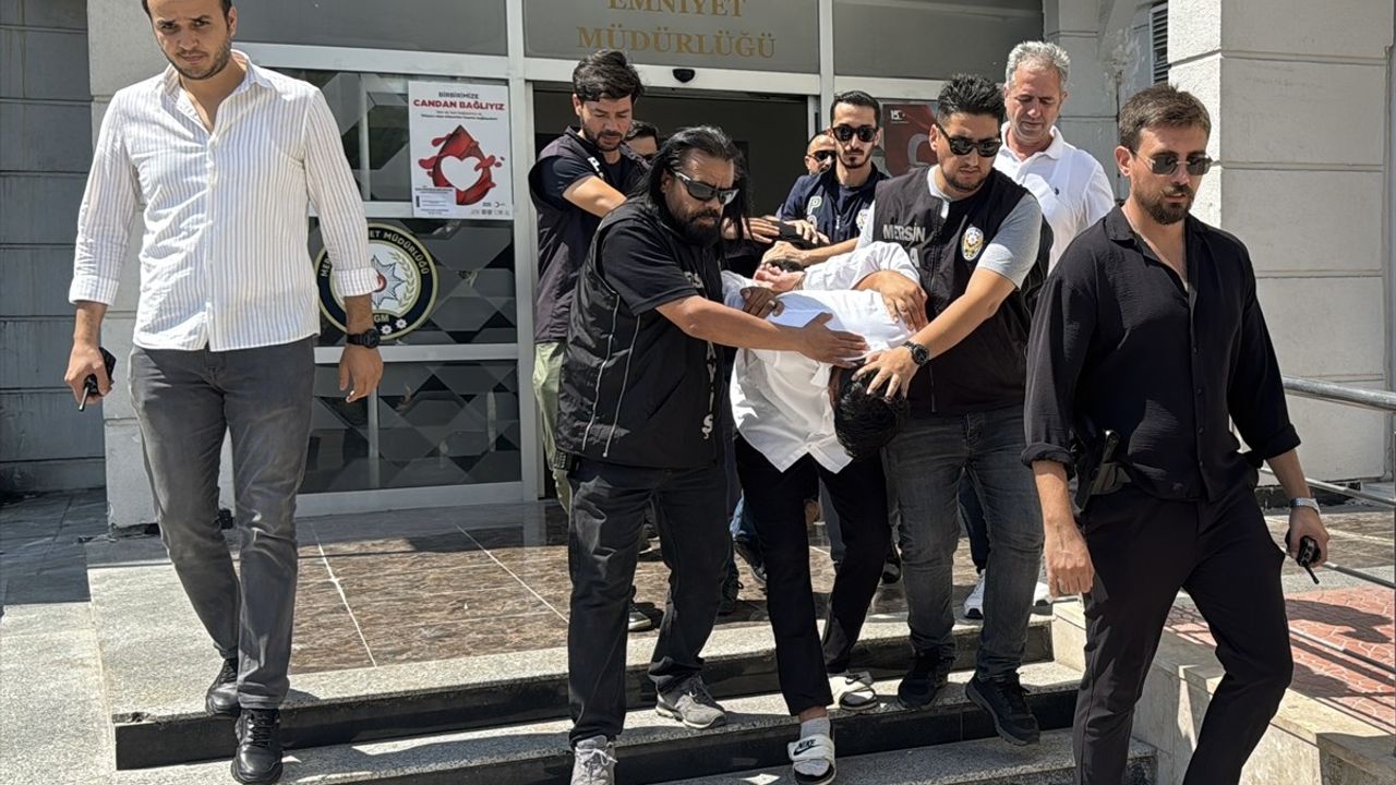 Mersin'de 16 Yaşındaki Hiranur'un Cinayetinde Üç Zanlı Adliyeye Sevk Edildi