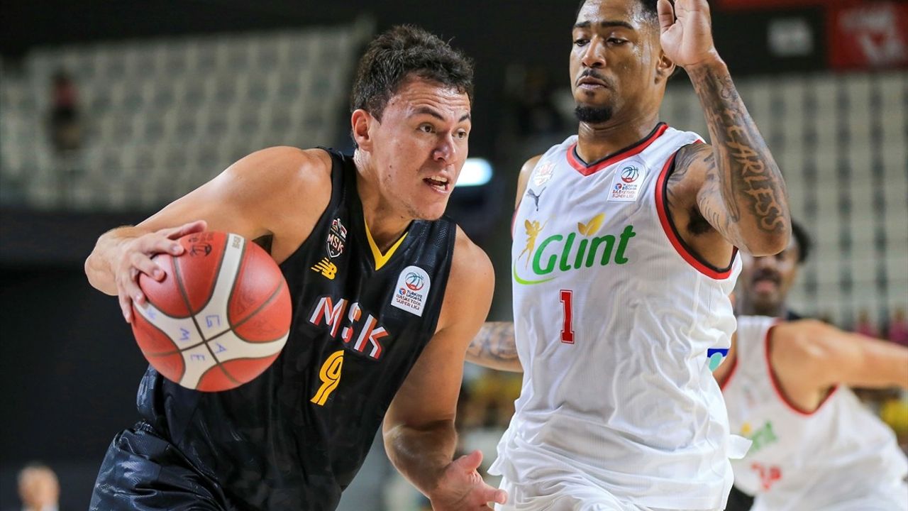 Mersinspor Deplasmanda Glint Manisa Basket'i Geçti