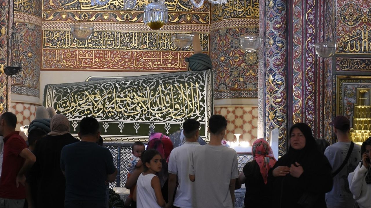 Milli Maç, Mevlana Müzesi'nde Ziyaretçi Sayısını İki Katına Çıkardı