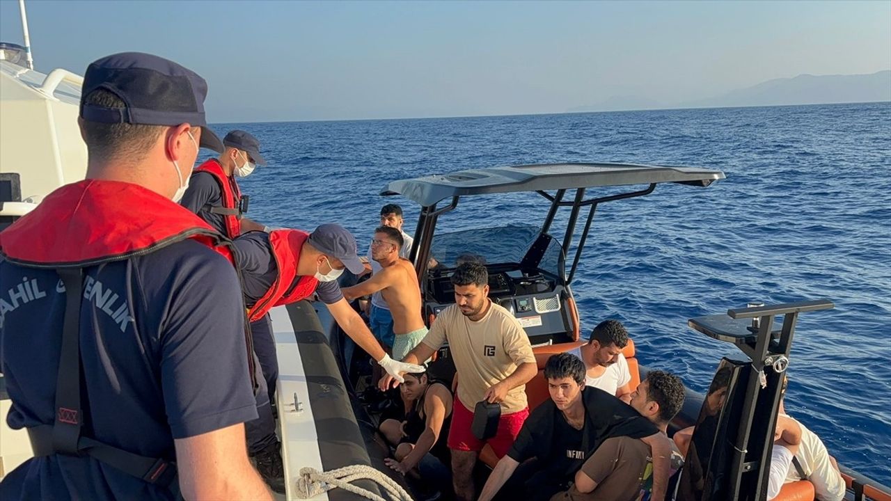 Muğla Açıklarında Düzensiz Göçmen Kurtarma Operasyonu