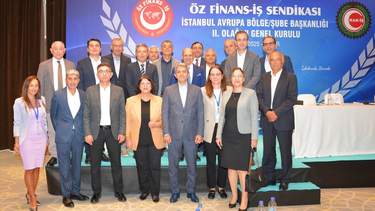Mümin Evren Öz Finans İş Sendikası İstanbul Avrupa Bölge Başkanı Yeniden Seçildi