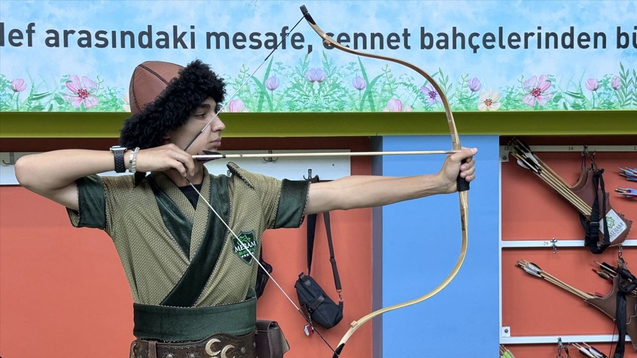 Muzaffer Gülkara'nın Okçuluk Başarısı: Altın Madalya ile Sağlığına Kavuştu