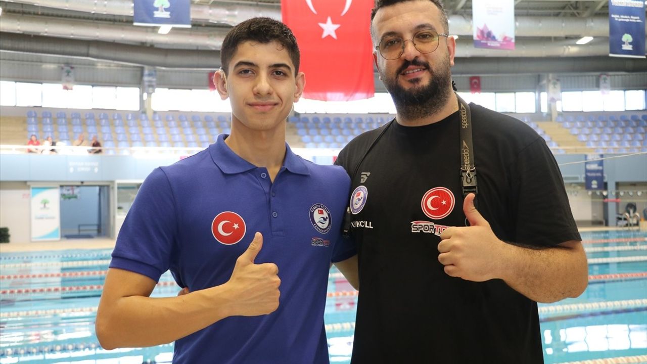 Olimpyat Hayaliyle Yüzme Yarışlarına Hazırlanan Engelli Milli Sporcu: Mehmet Bulut