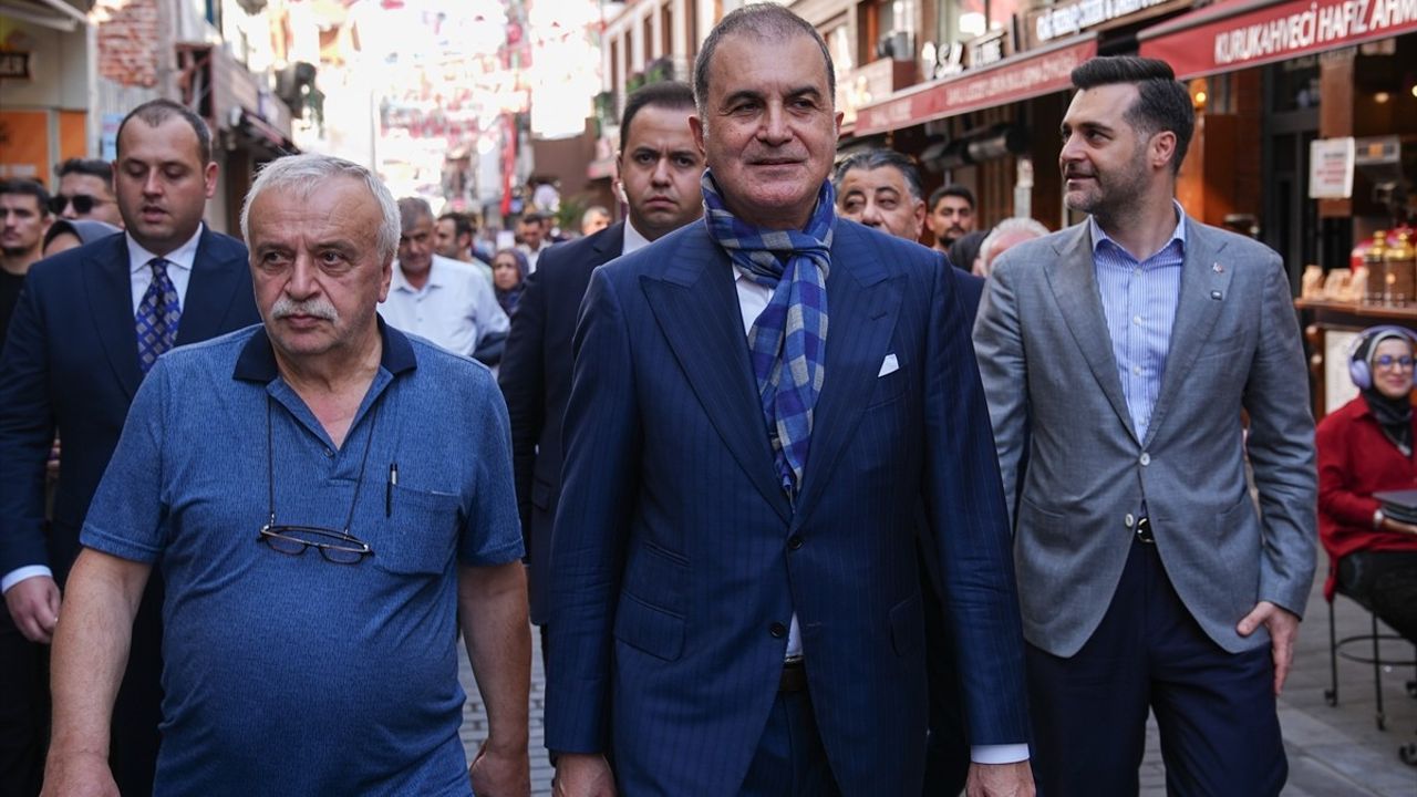 Ömer Çelik Üsküdar’da Esnafı Ziyaret Etti