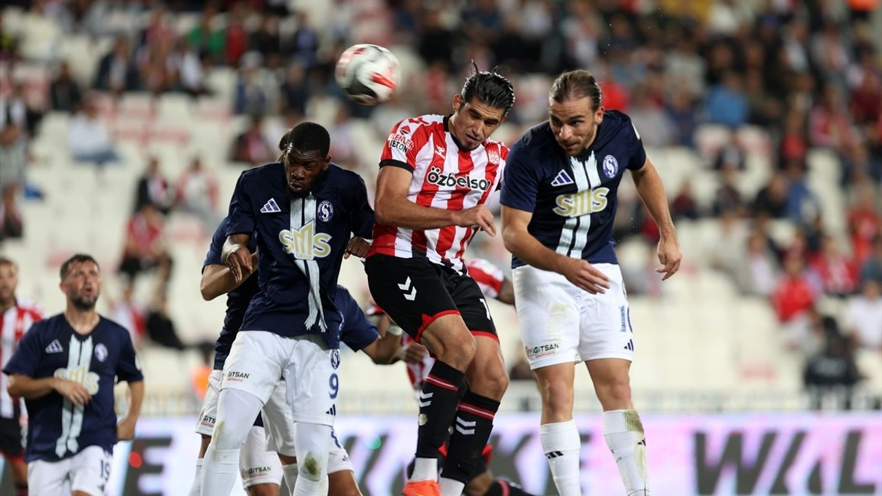 Özbelsan Sivasspor, SMS Grup Sarıyer'i 1-0 Geçti