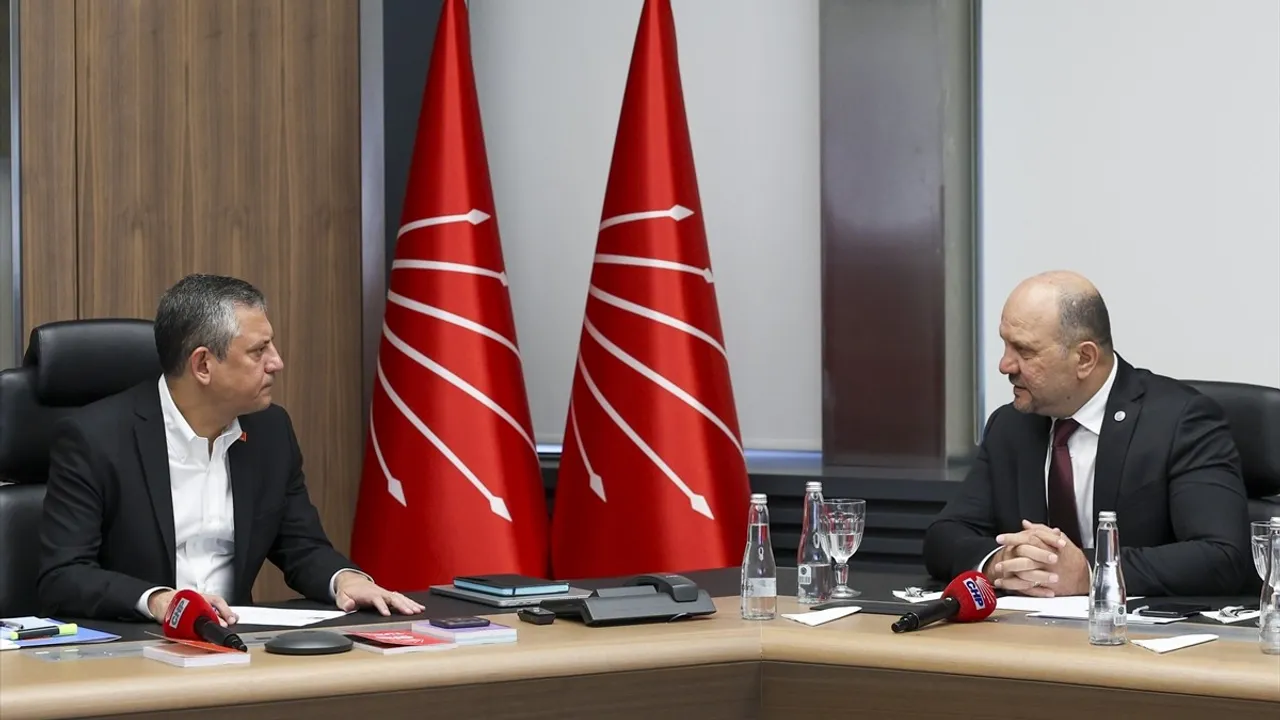 Özgür Özel, Balkan Türkleri Dernekleri Federasyonu Başkanı ile Buluştu