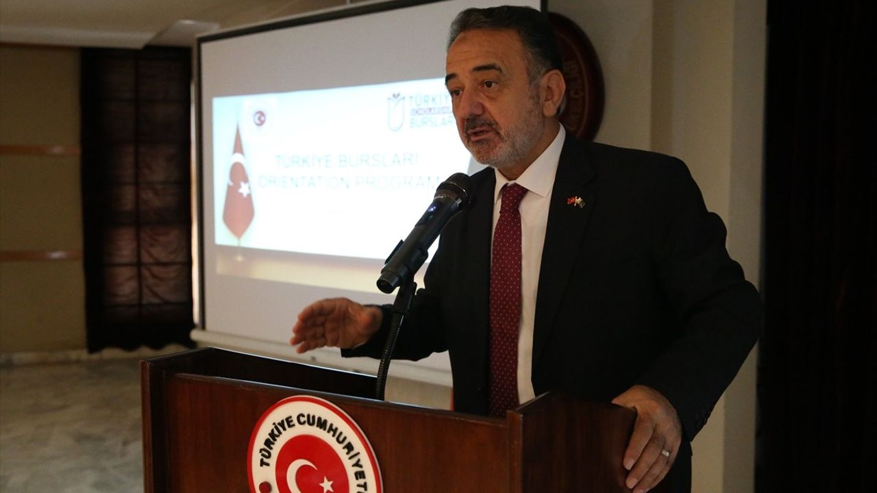 Pakistan'da Türkiye Bursları Oryantasyon Programı Düzenlendi