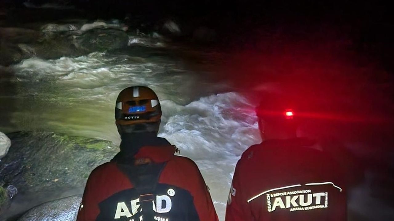 Rize'de Turist Faciası: Engebeli Arazide Hayatını Kaybetti
