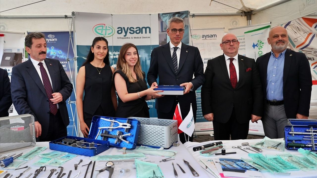 Sağlık Bakanı Kemal Memişoğlu, Samsun Şehir Hastanesi'nde İncelemelerde Bulundu