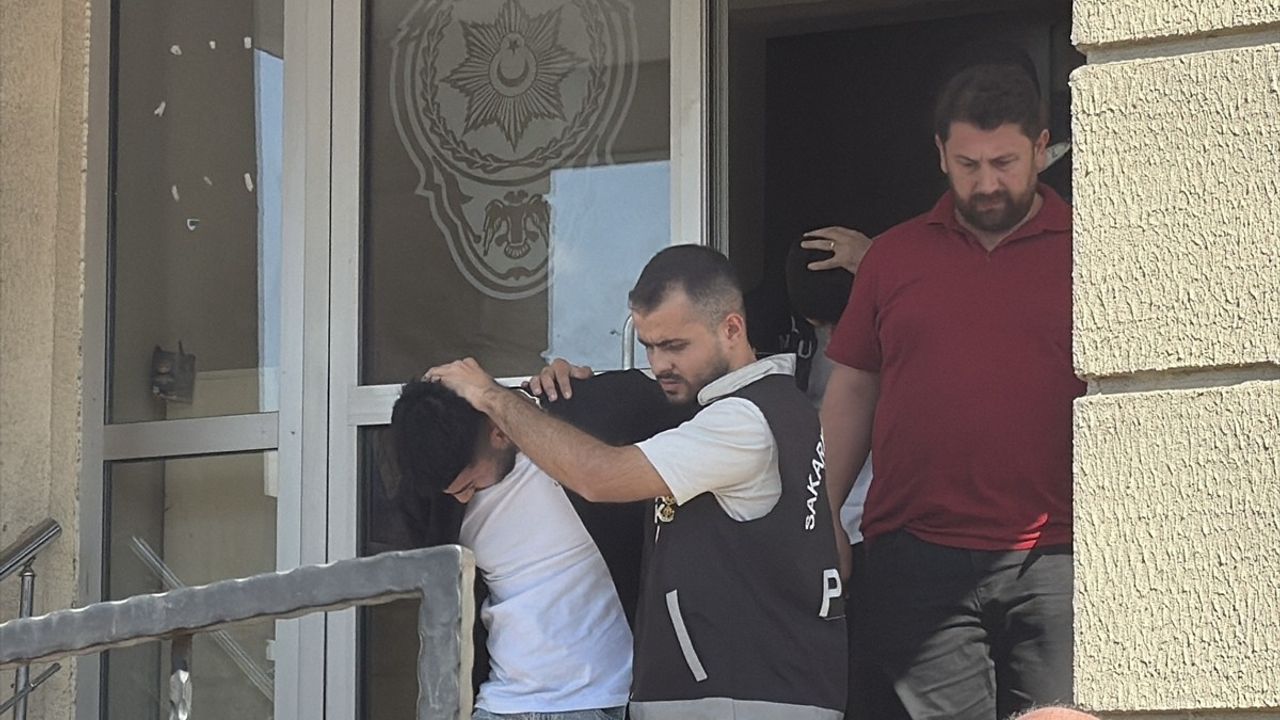 Sakarya'da Silahlı Kavga: Bir Kişi Hayatını Kaybetti