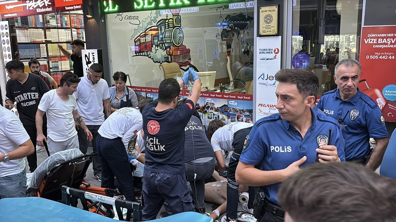 Samsun'da Bıçaklı Kavga: 1 Yaralı