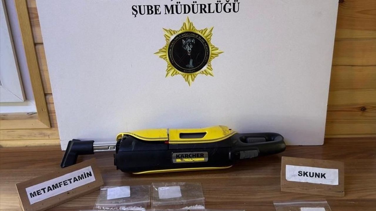 Samsun'da Elektrikli Süpürgede Uyuşturucu Ele Geçirildi